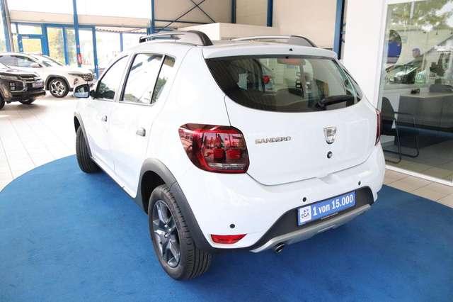 Dacia Sandero II STEPWAY CELEBRATION AUTOMATIK*NAVI*PDC*AHK